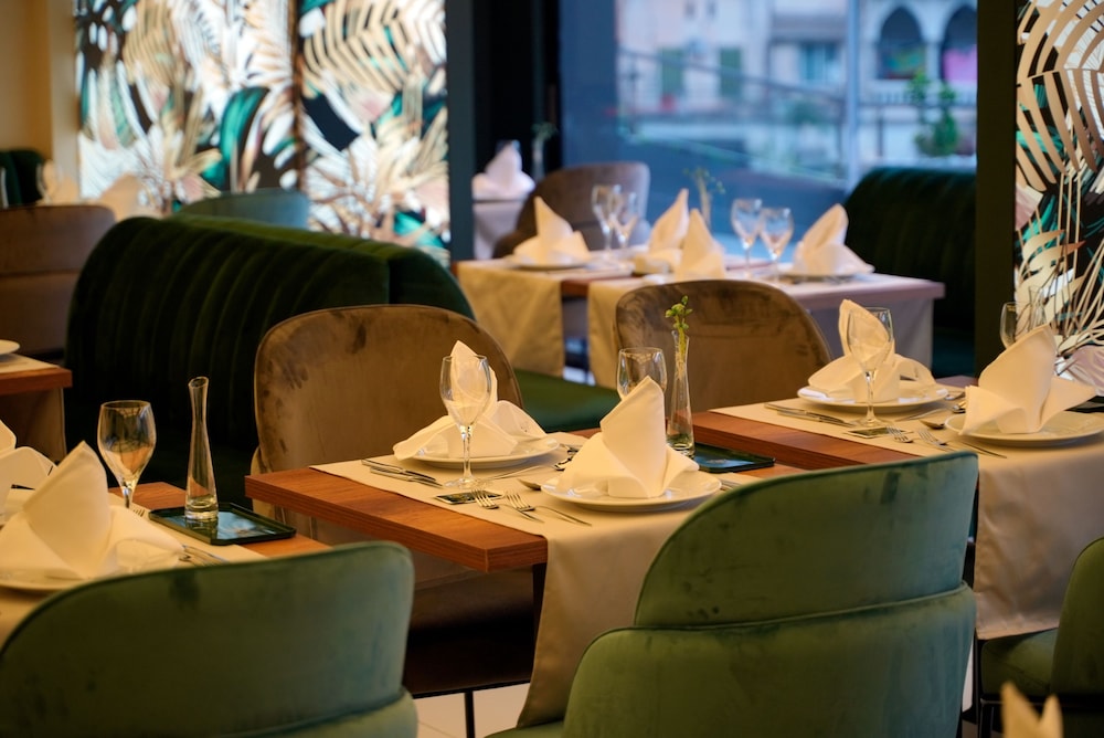 AD Hotel Pont d Hydra 27/35