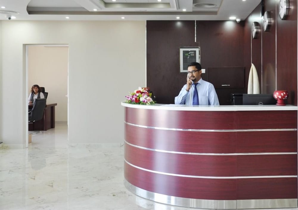 Muscat Hills Hotel 6/63