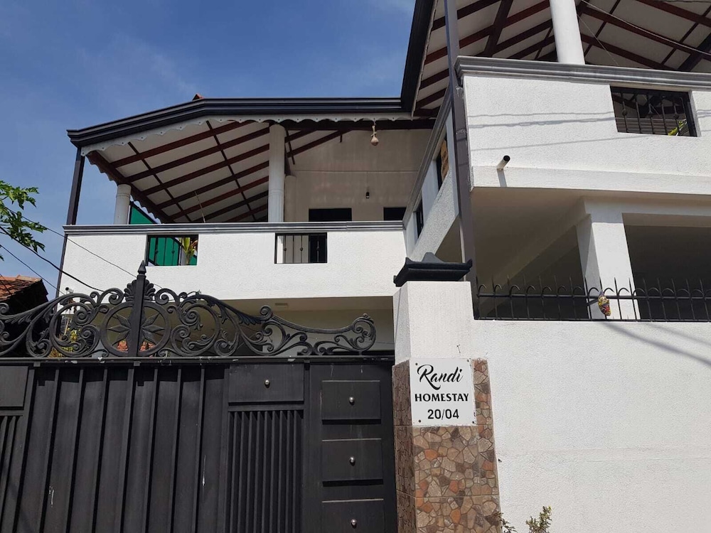 Randi Homestay 1/23