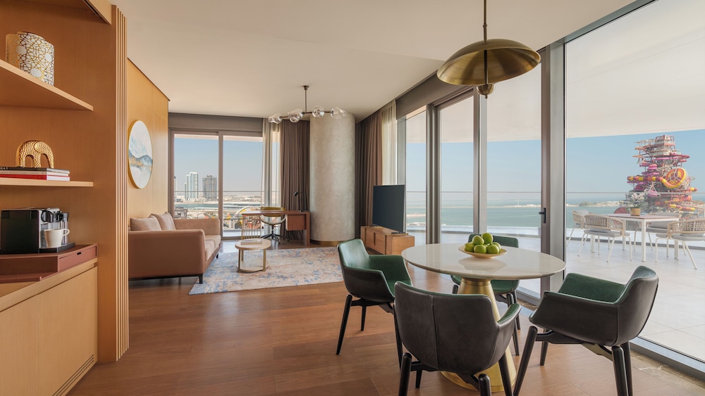 Rixos Premium Qetaifan Island North 40/64