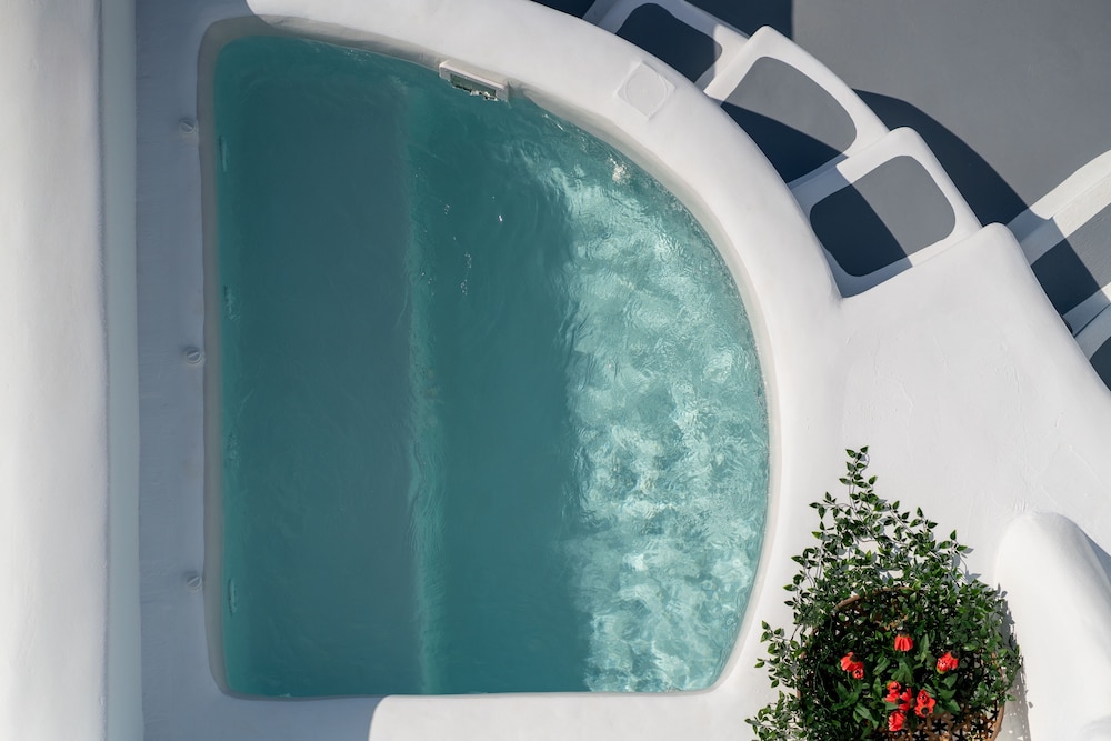 Radiant Santorini 20/45