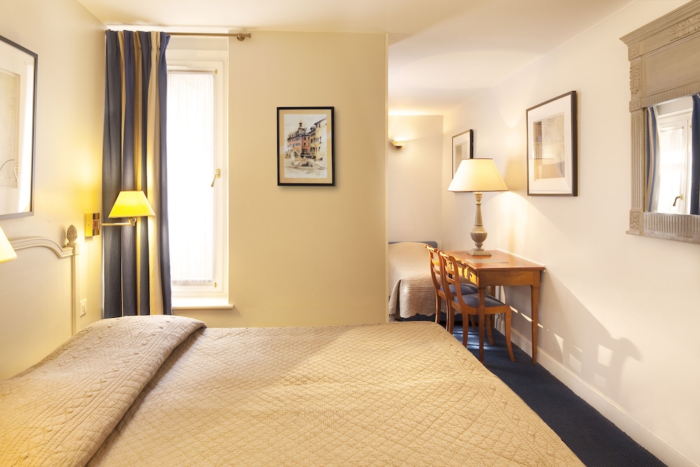 Relais Du Louvre 9/46