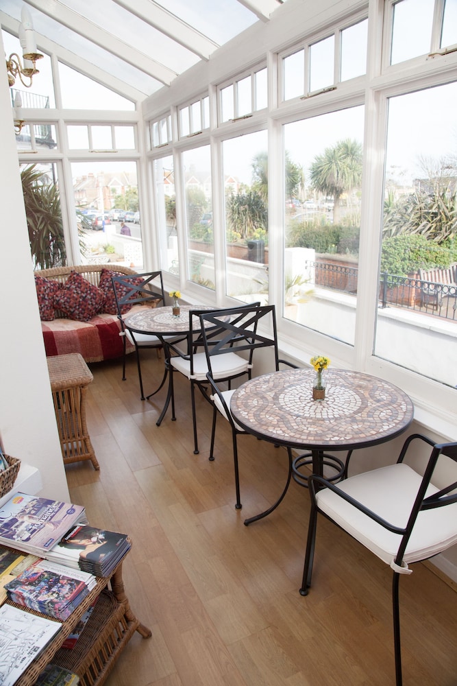 The Langtons Guest House 29/50