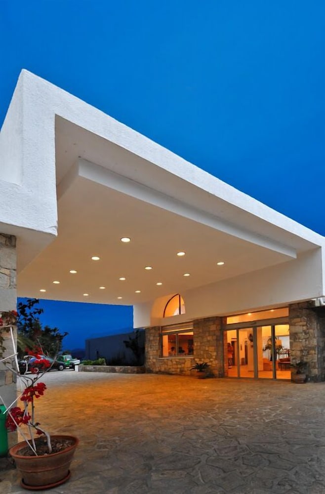 Istron Bay Hotel in AGIOS NIKOLAOS
