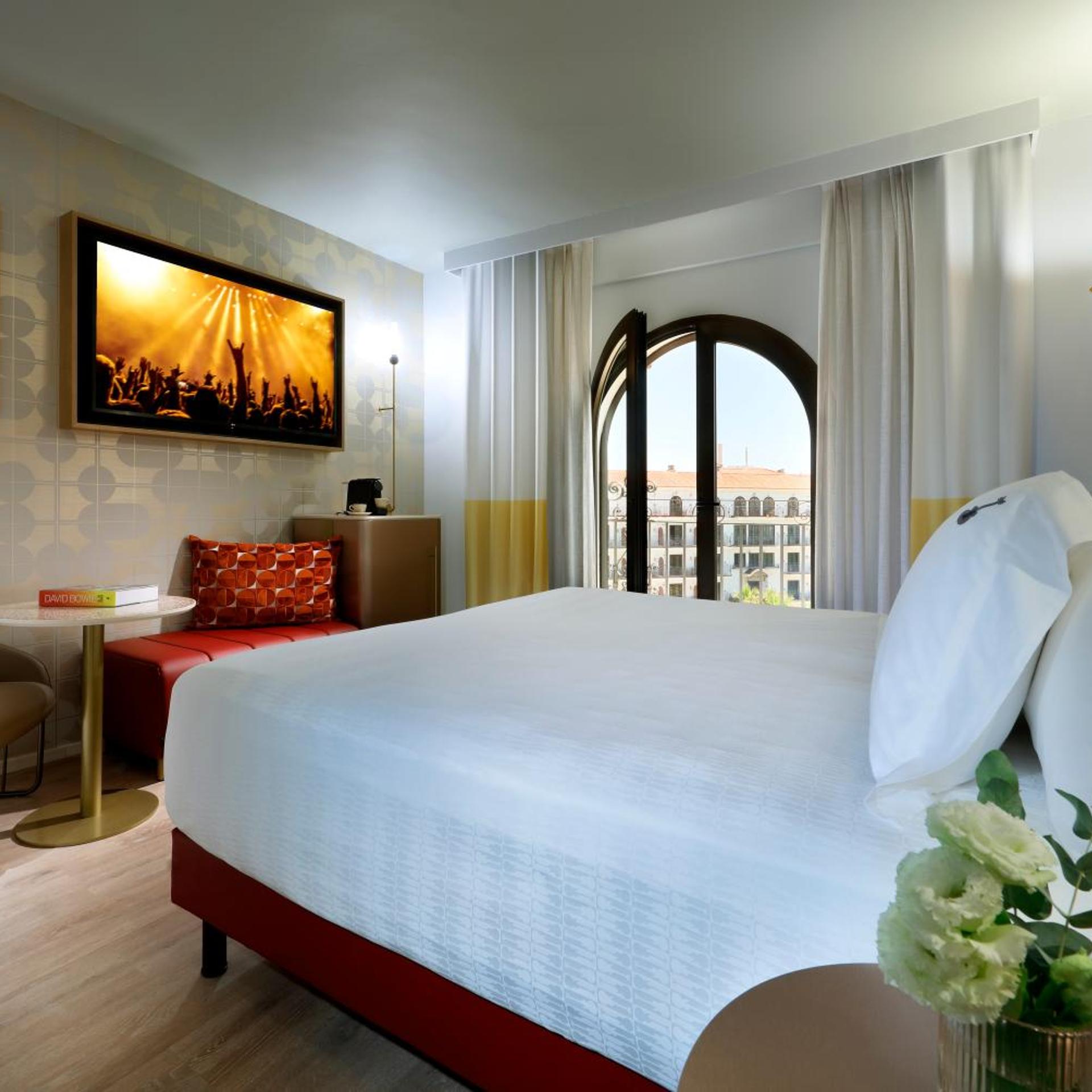 غرفة سوبيريور بسرير فردي، Hard Rock Hotel Marbella 4/5