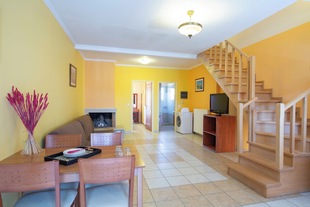 Villa Vita Holidays Apartments And Studios 31/50