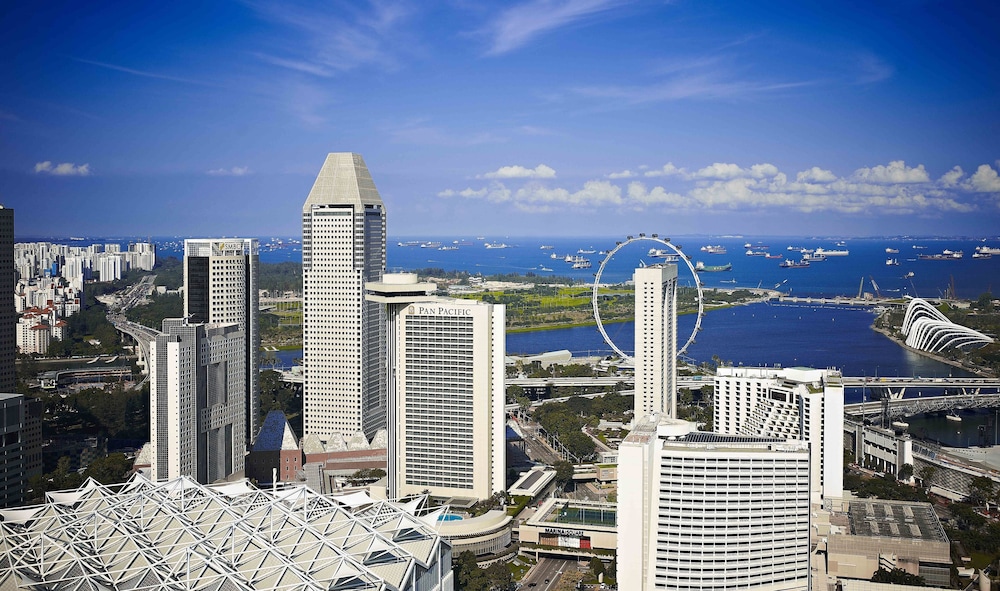 Pan Pacific Singapore 44/46