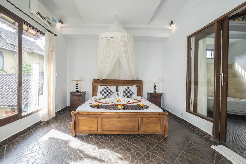Bali Dream Resort 3/32