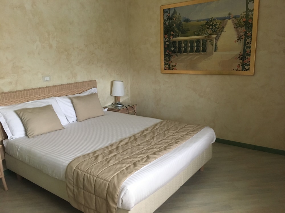 Hotel Berta 23/78
