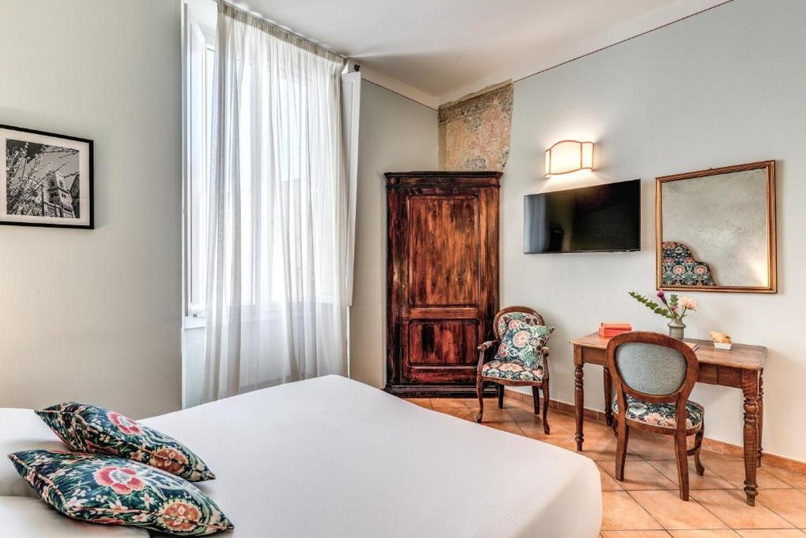 The Galileo Hotel 38/61