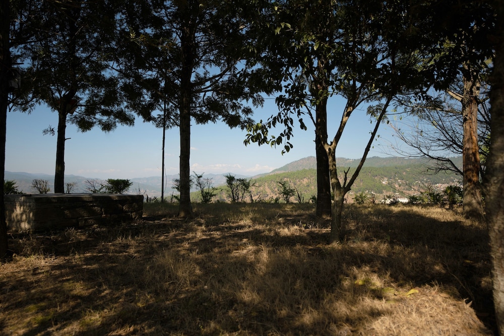 BluSalzz Homes - The Himalayan Bungalow, Almora - Uttarakhand by ZUZU 39/49