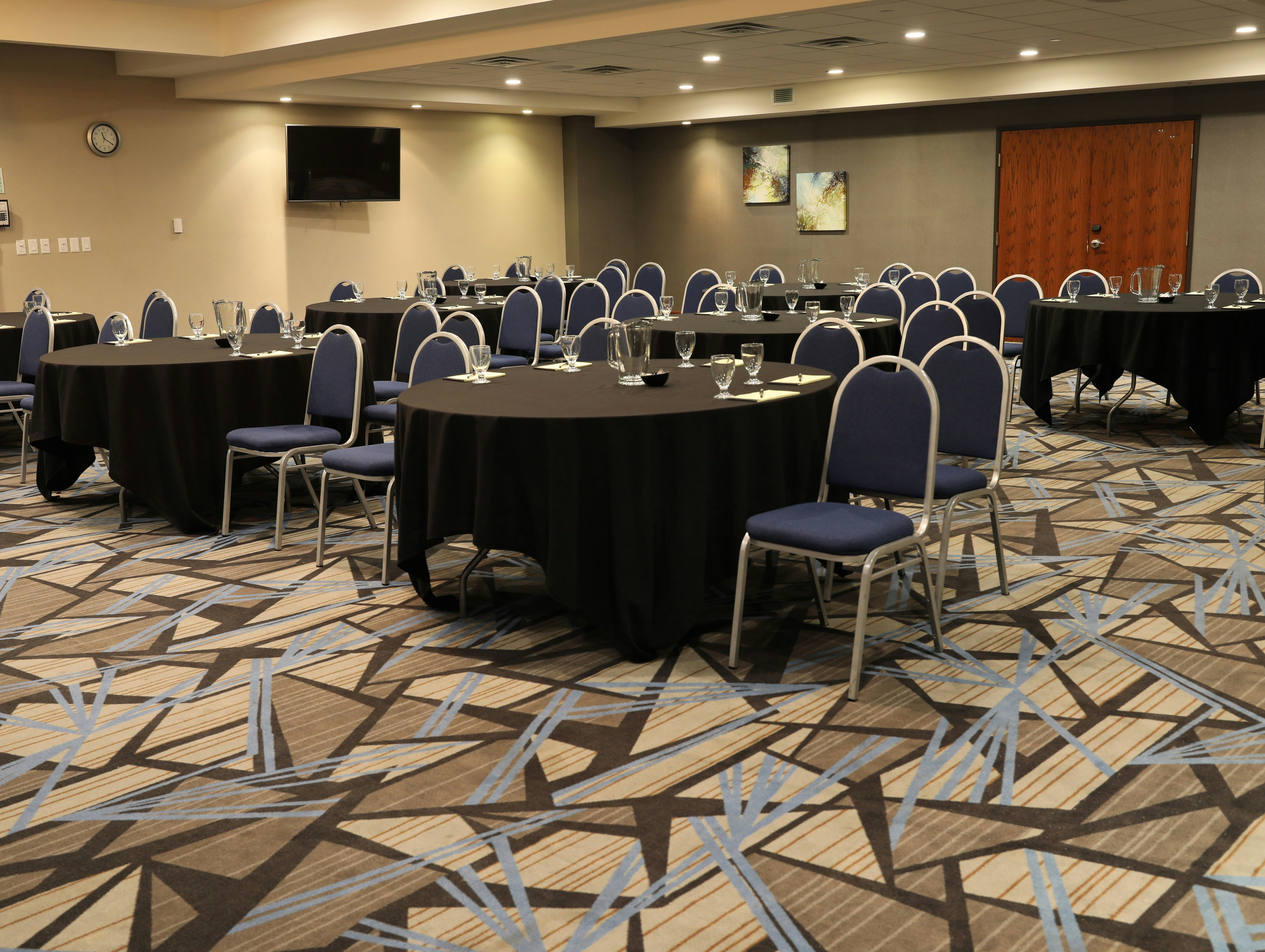 Doubletree By Hilton Omaha Southwest 45/54