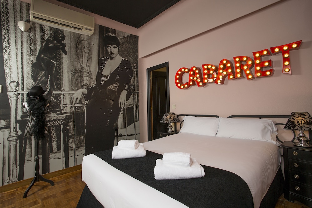 CASUAL MADRID DEL TEATRO 32/75