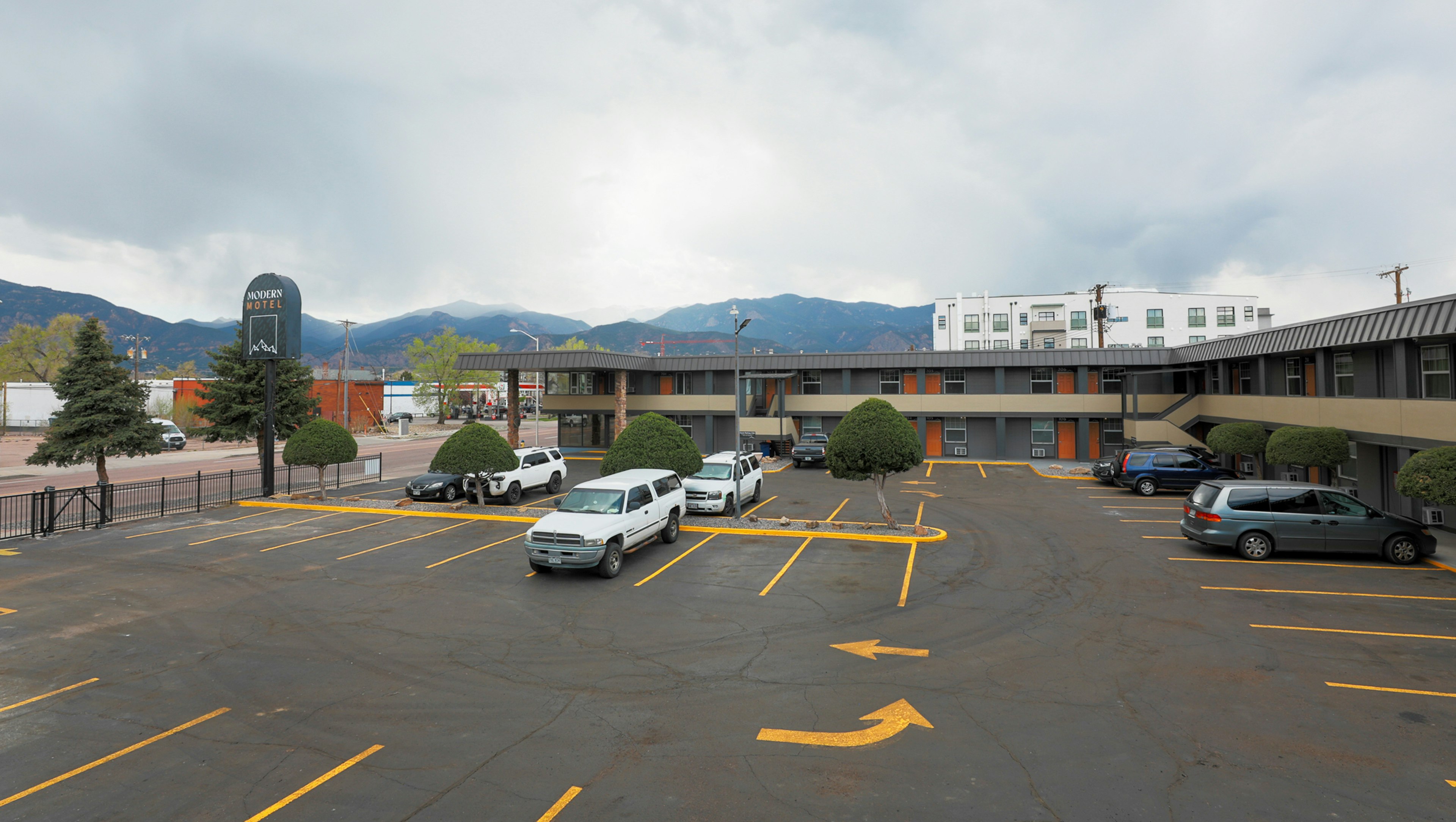 Travelers Uptown Motel 45/54
