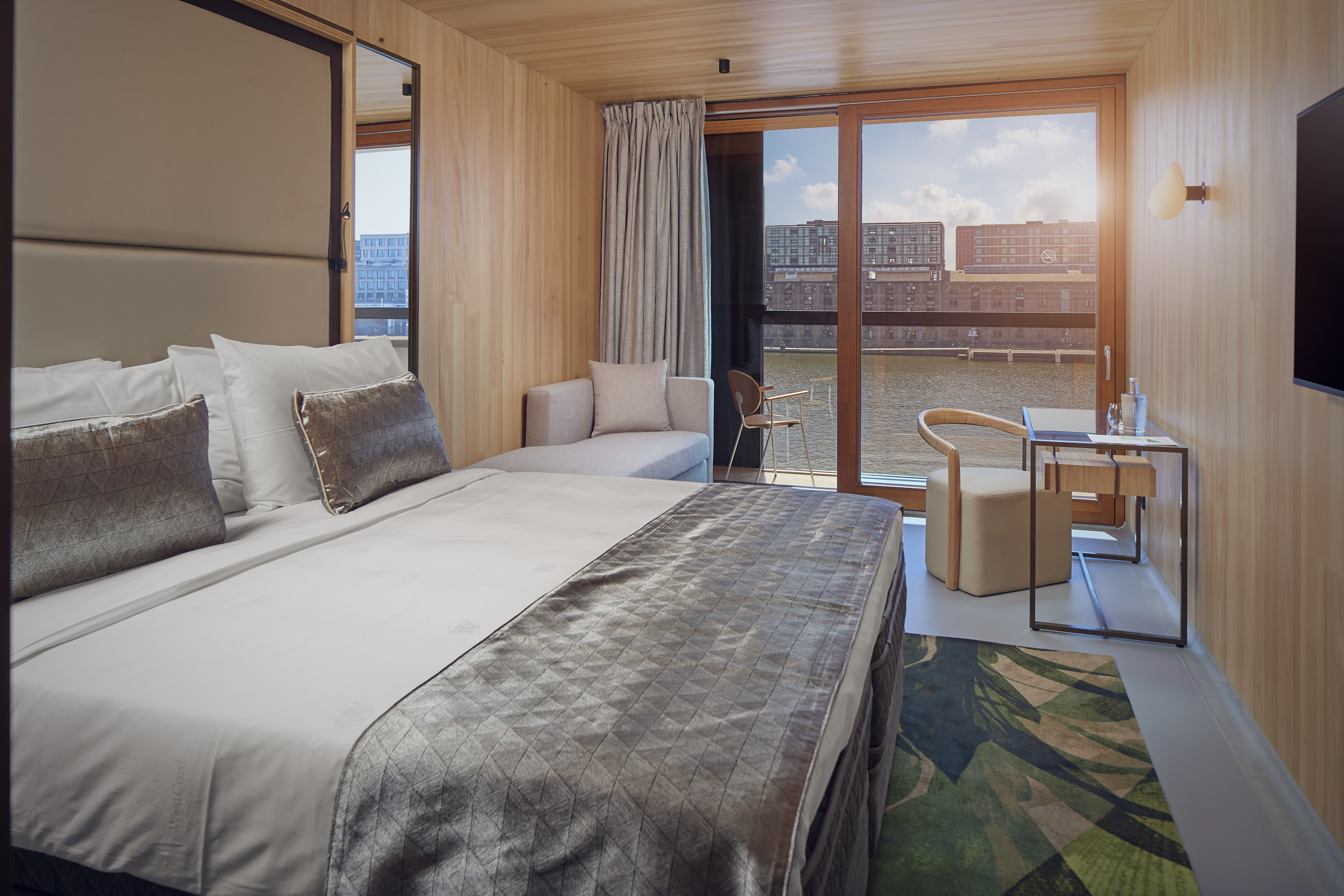 Superior, Double or Twin Bed, Water Front, Balcony, Bathtub