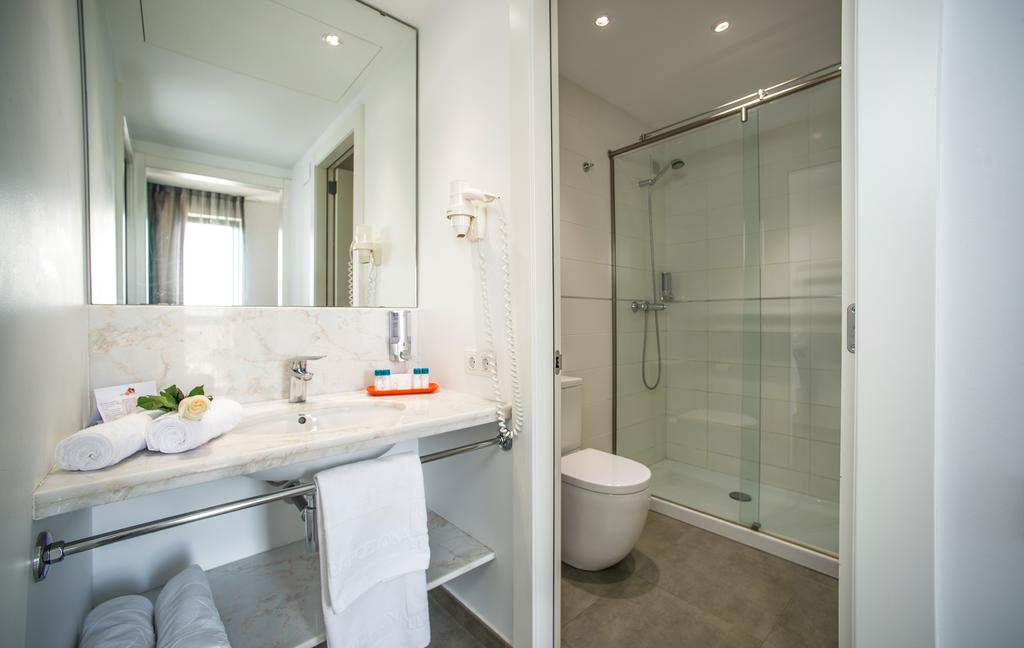 1 Bedroom, 4 People، Ona Living Barcelona 2/2