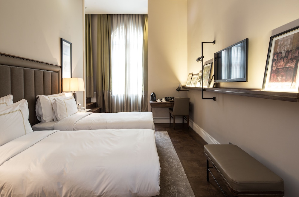 The Bank Hotel Istanbul, a Member of Design Hotels 28/65