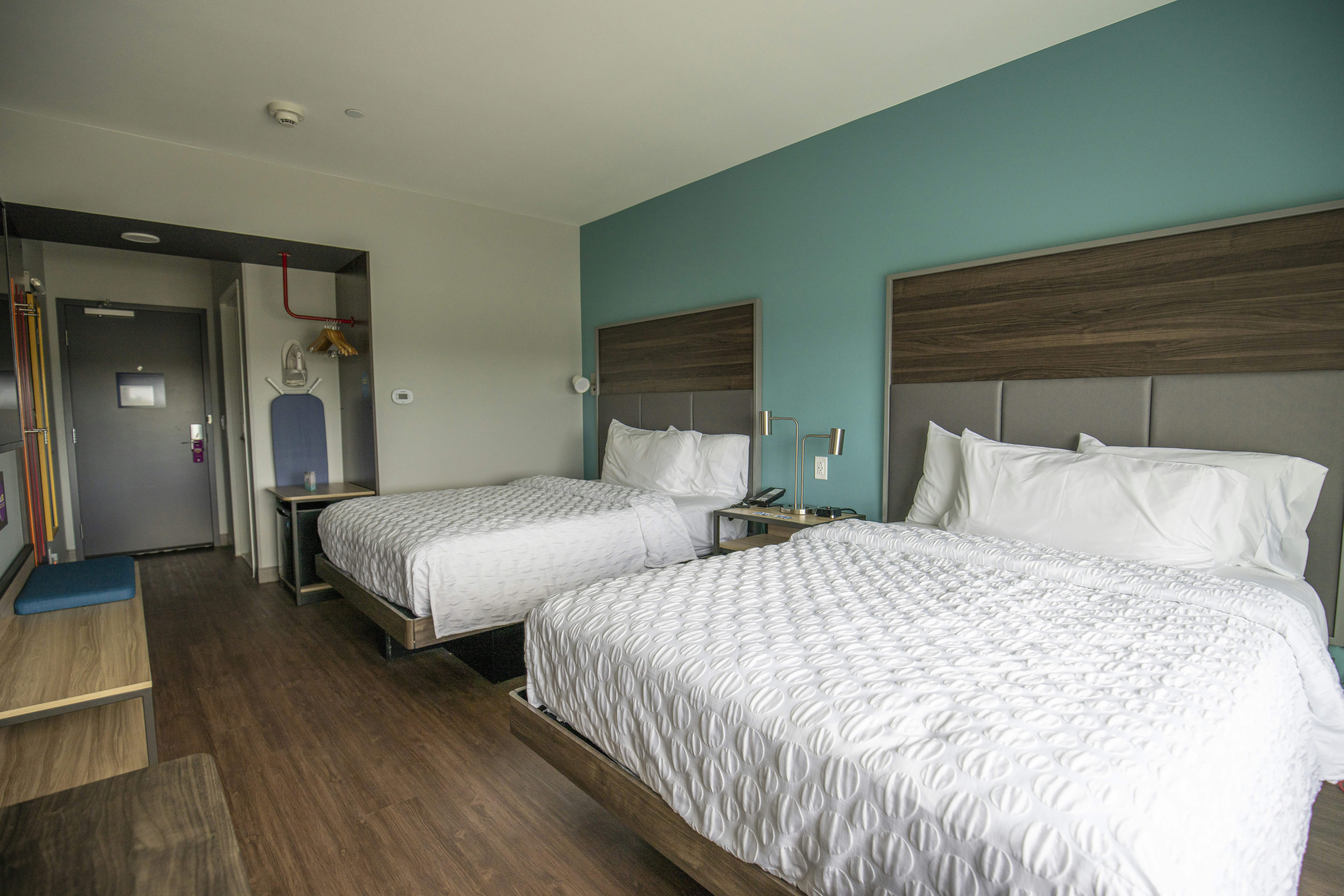 Room, 2 Queen Beds