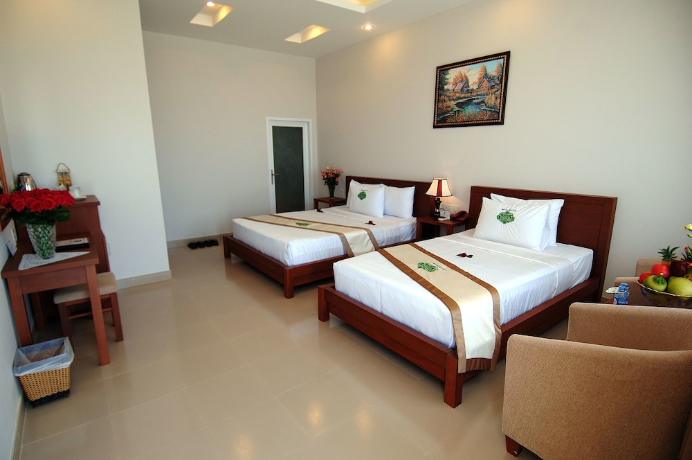 Saigon Emerald Resort 28/72