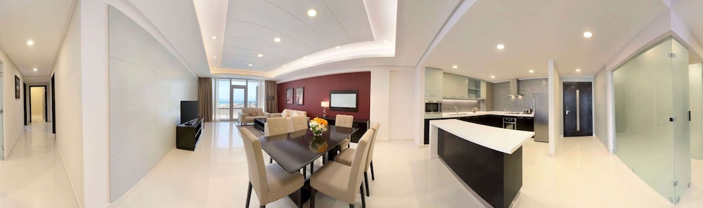 Ramada Hotel & Suites by Wyndham Amwaj Islands Manama 29/61