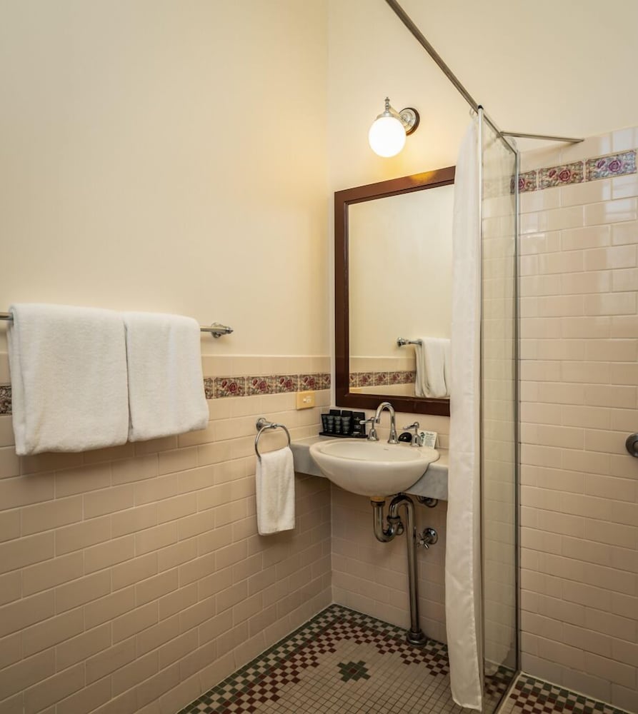 BALLINA MANOR BOUTIQUE HOTEL 25/55