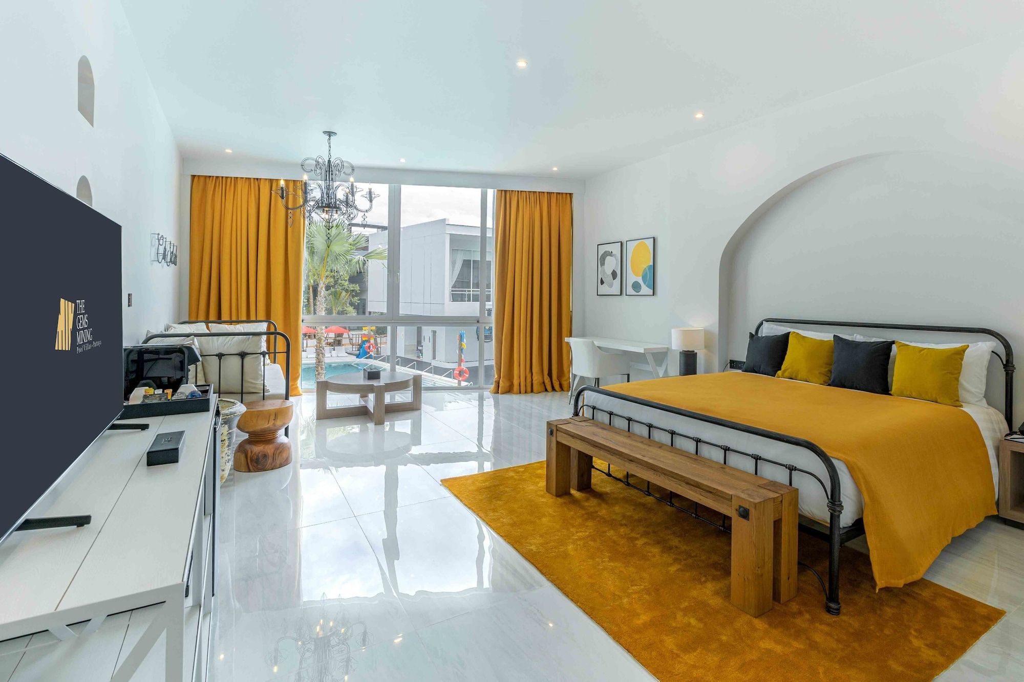 1 BEDROOM, PLATINUM, POOL VIEW