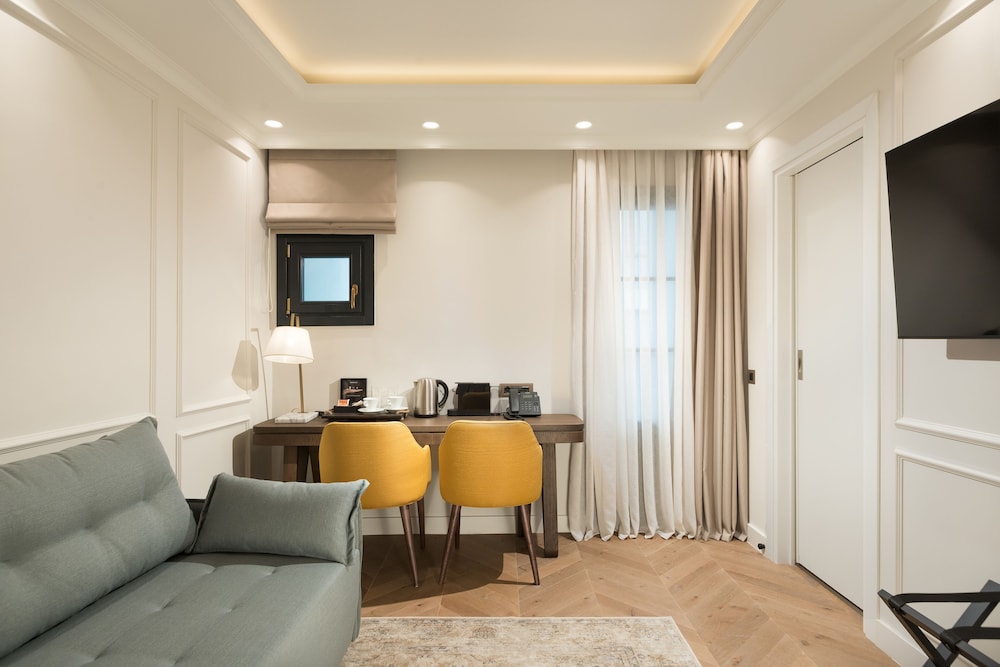 The Residence Aiolou Suites & SPA 39/50