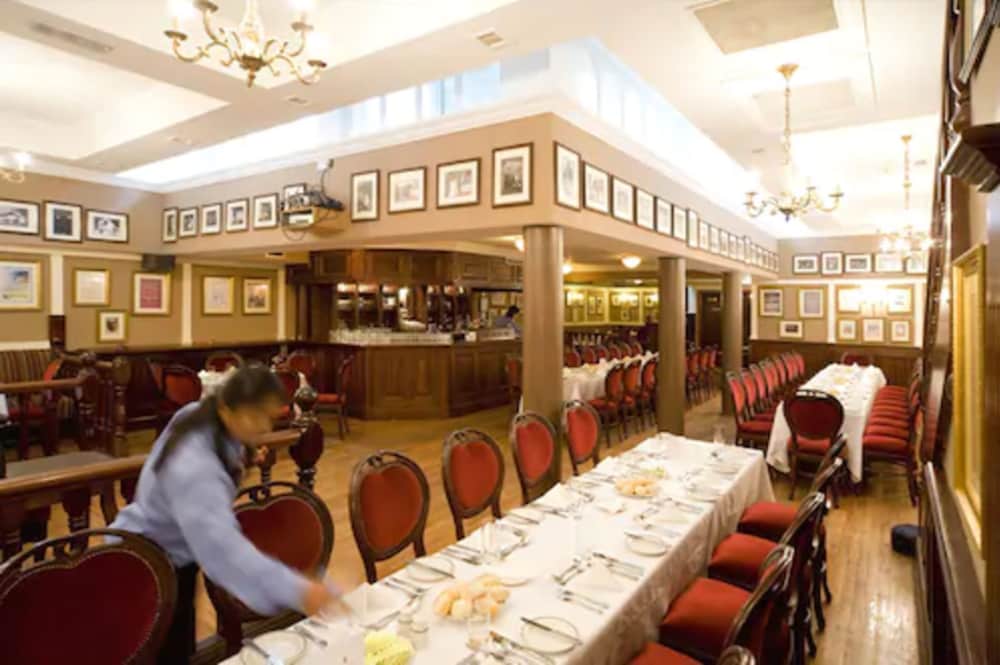 LANSDOWNE HOTEL 44/47