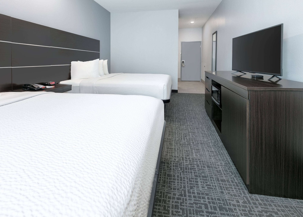 Days Inn by Wyndham Zachary LA 6/37