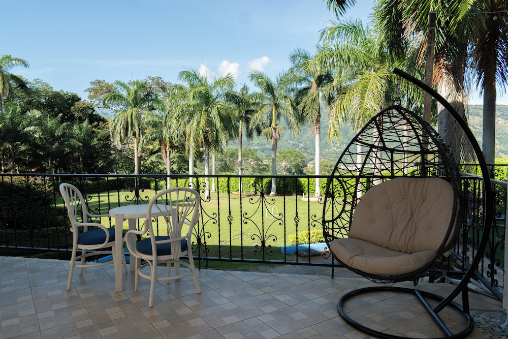 Hotel Villa Alicia 44/50