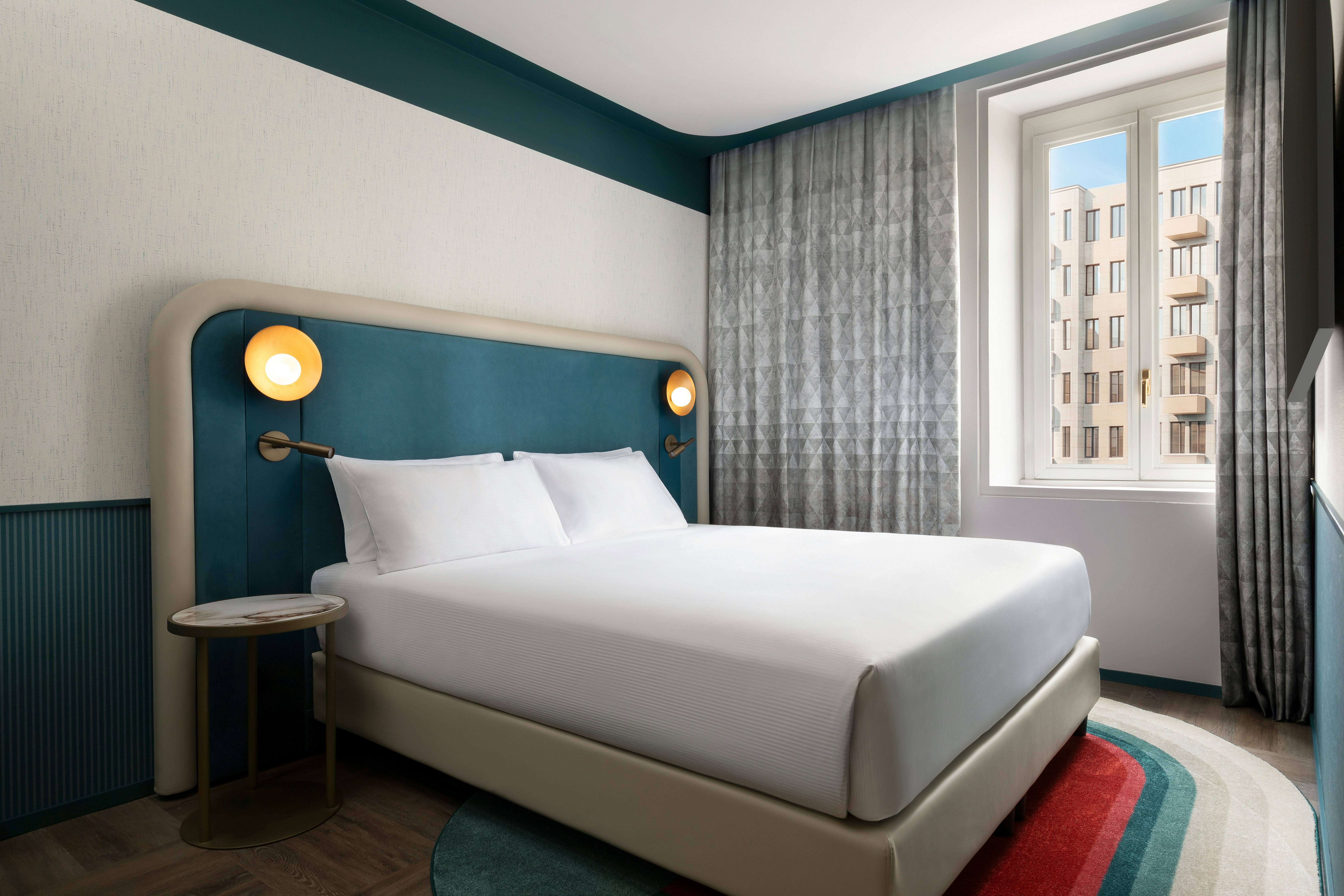 ROOM, KING BED, ACCESSIBLE