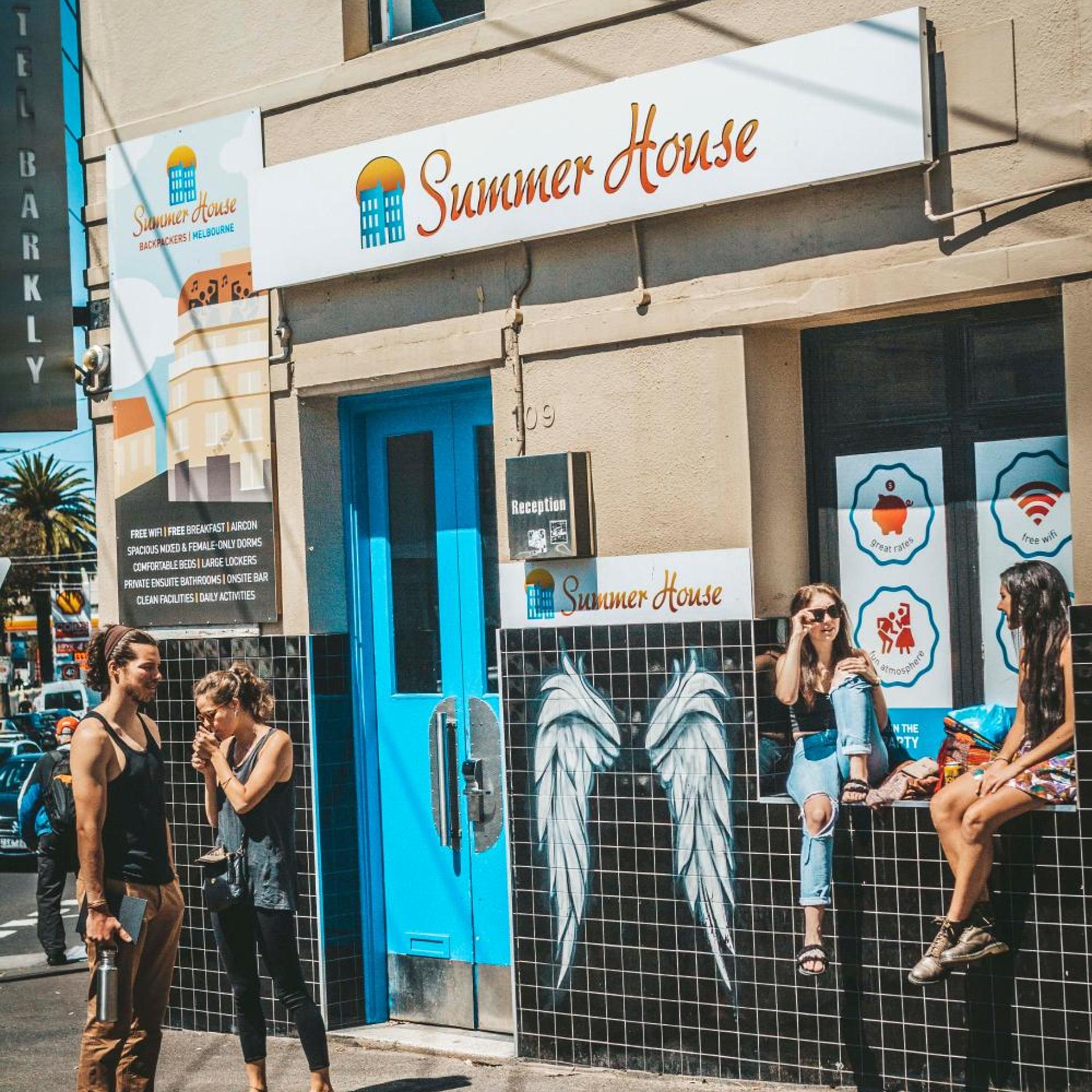 Summer House Backpackers Melbourne 5/37