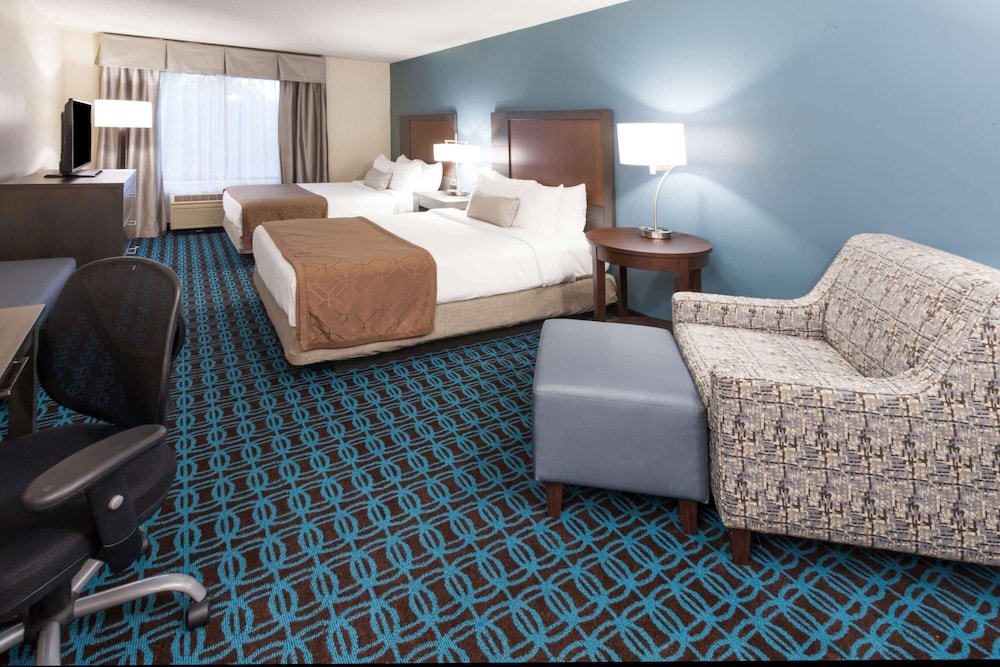 Wingate by Wyndham Schaumburg / Convention Center 33/72