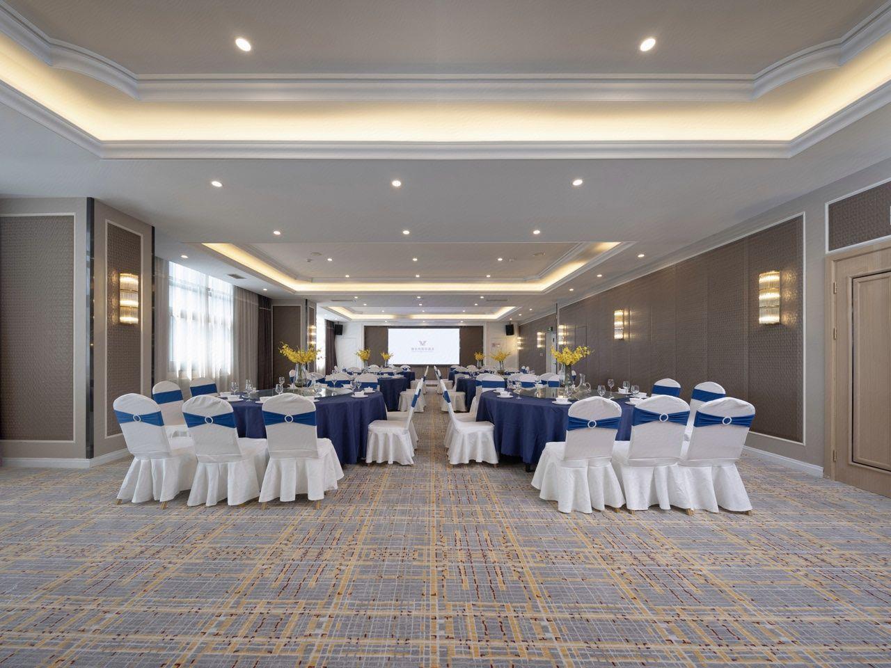 Vienna International Hotel Shanghai Baoshan International Cruise Terminal Pangu 57/62