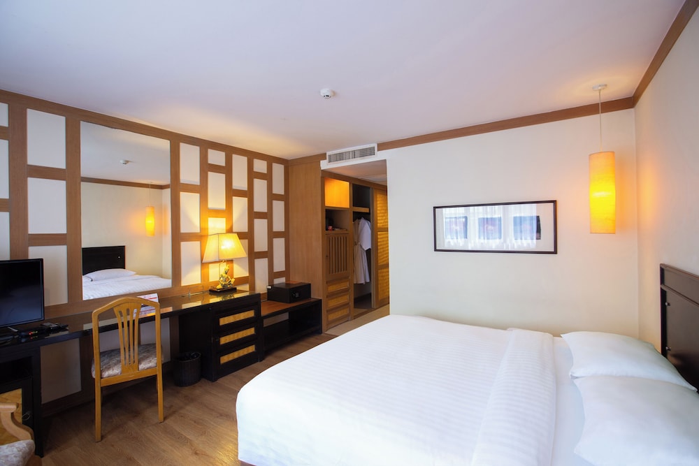 The Tarntawan Hotel Surawong Bangkok 26/60