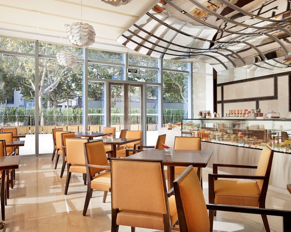 Hyatt Regency Jinan 36/54