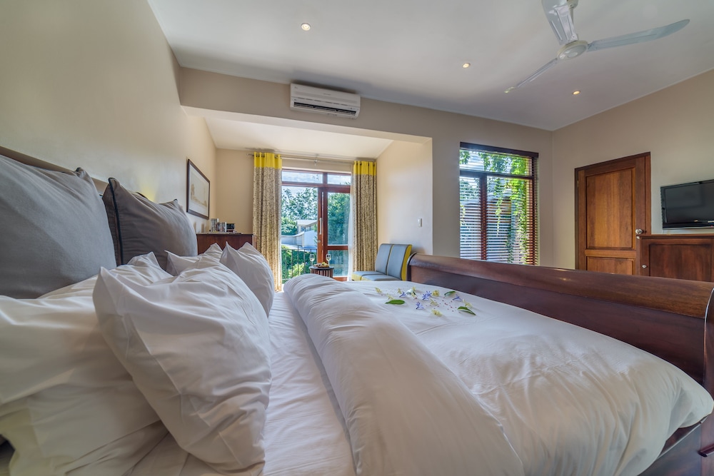Casterbridge Hollow Boutique Hotel 17/52