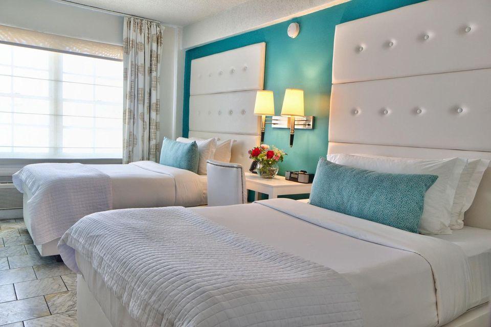 Room, Ocean Front