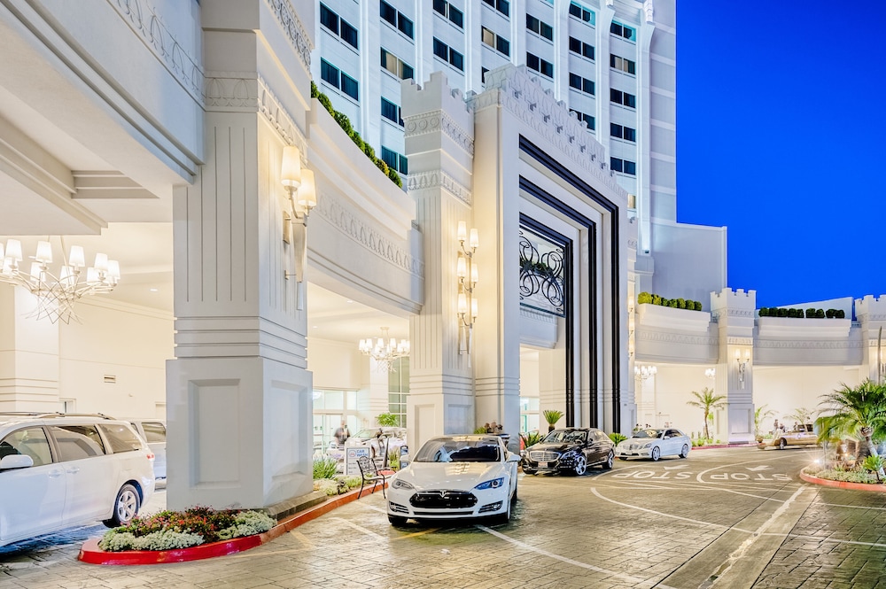The Commerce Casino and Hotel 55/57