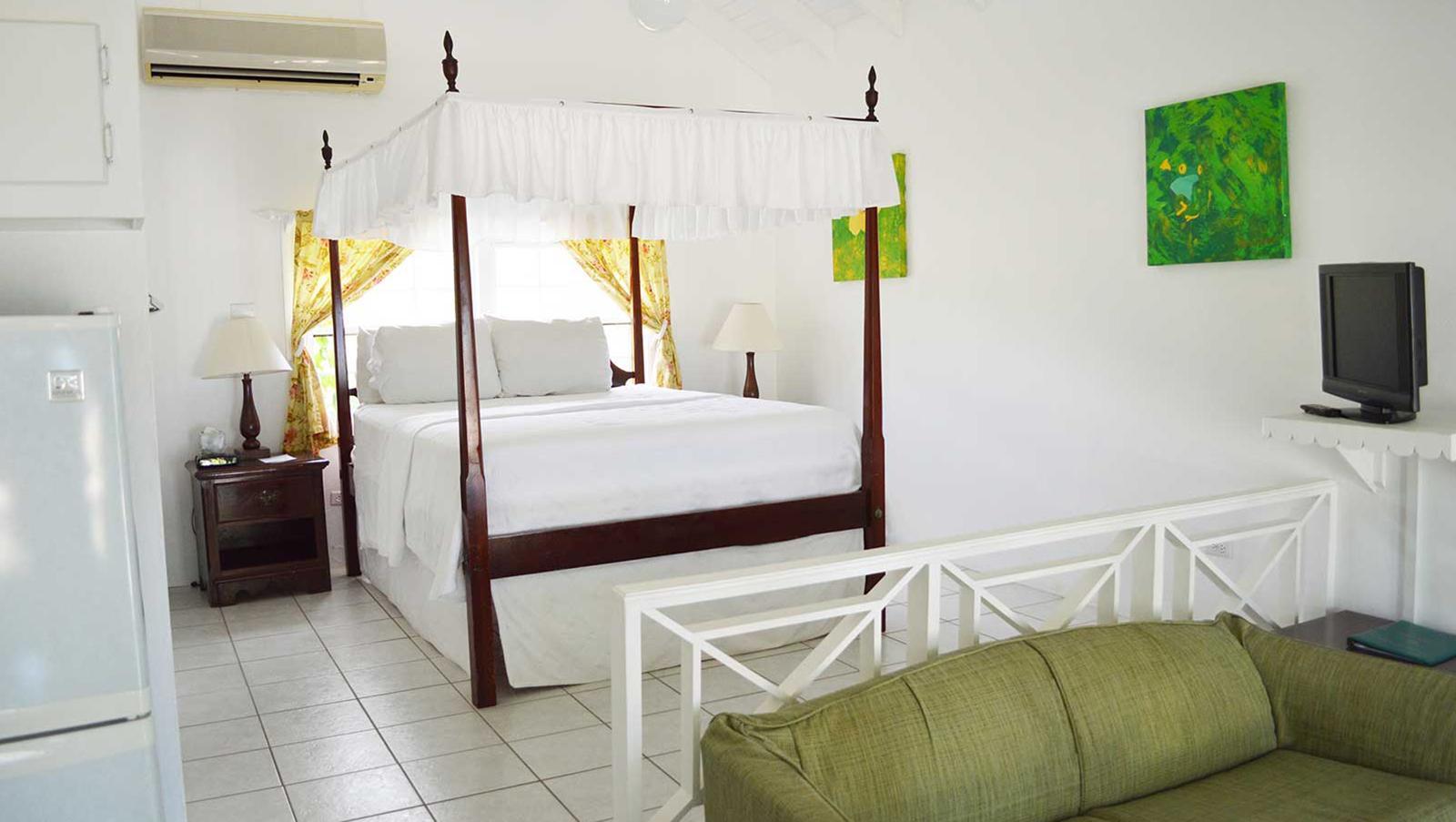 Room at Oualie Beach Resort, Newcastle