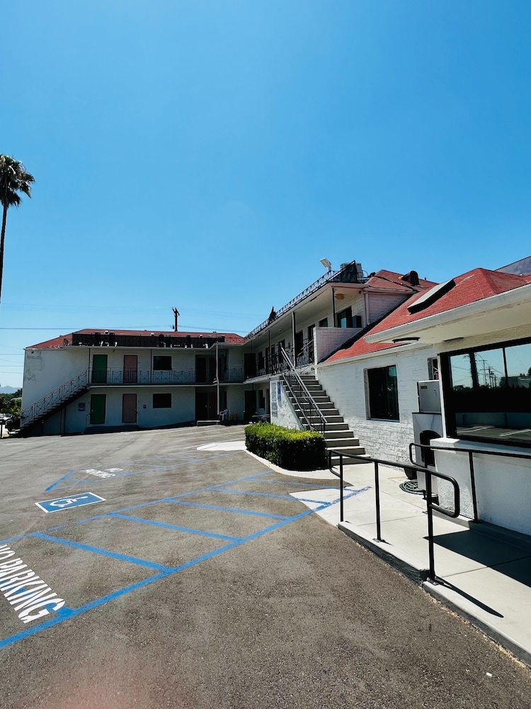 The Bell Vista 13/17