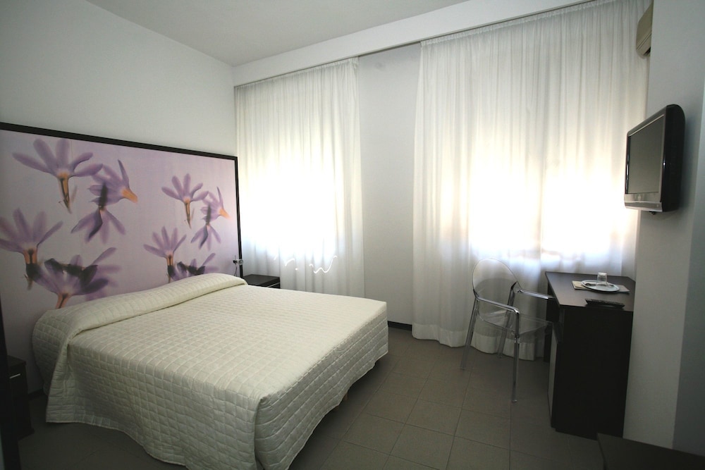 HOTEL SOLARIUM 17/51