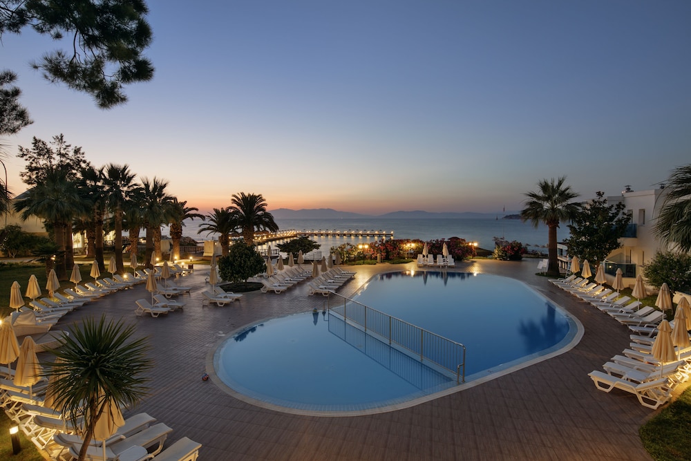 Festival Hotel Resort & Spa 1/79