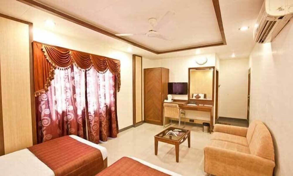Hotel Summit 27/50