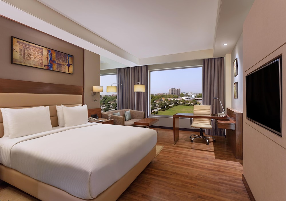 Room, King Bed