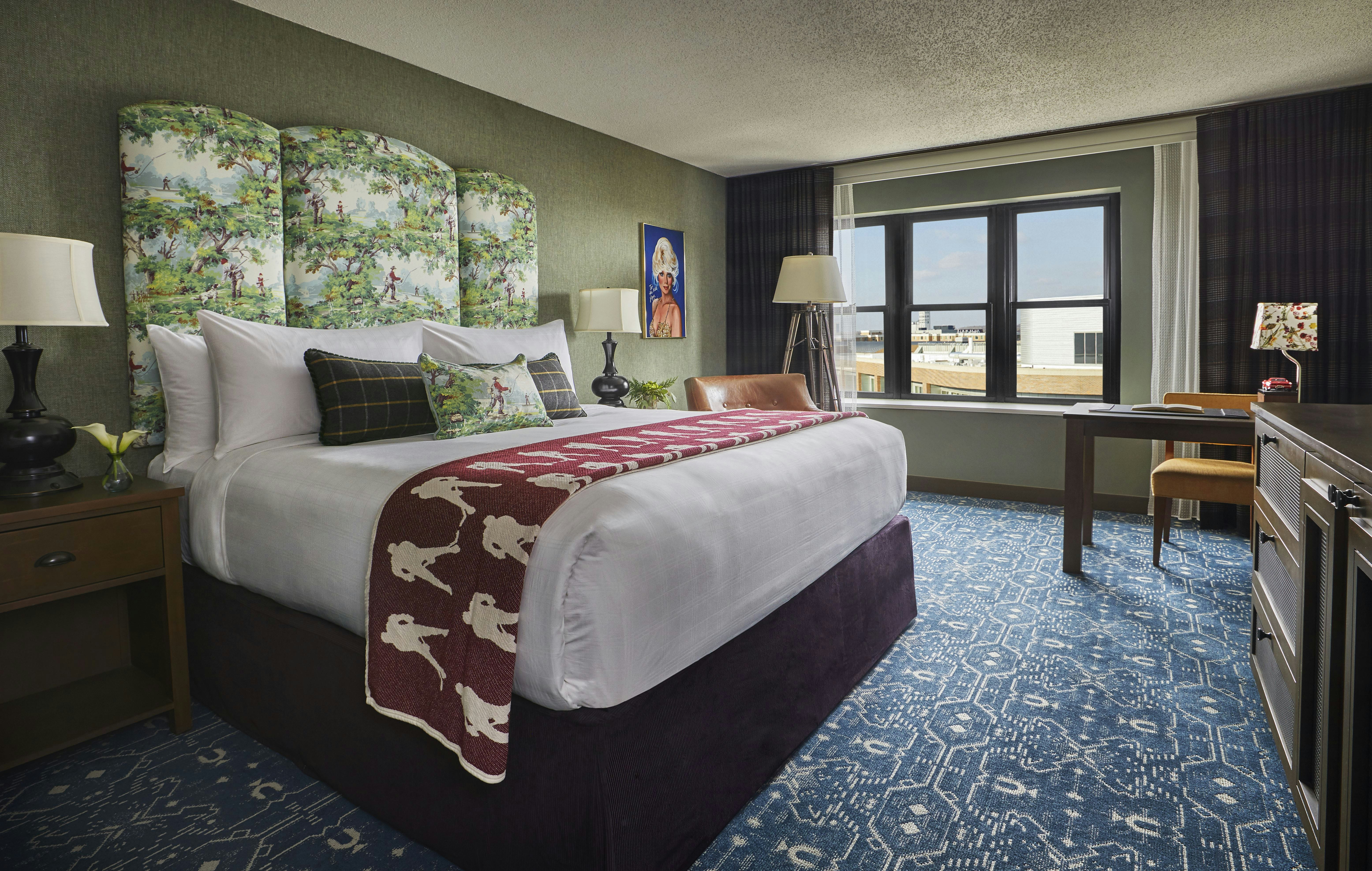 Graduate by Hilton Minneapolis 12/50