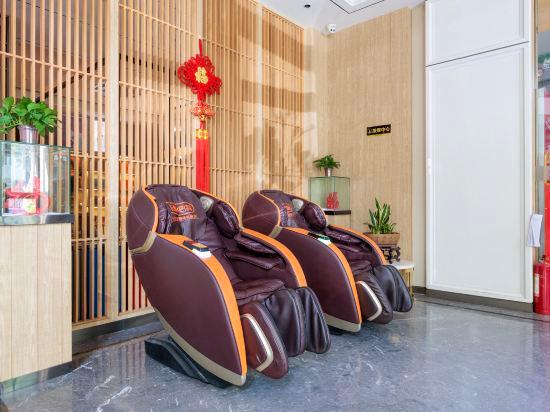 Puhua Hotel 8/27