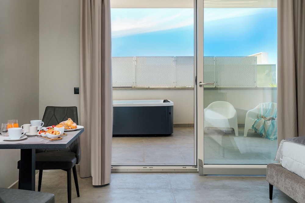 Emerald Hotel Cefalu 37/49