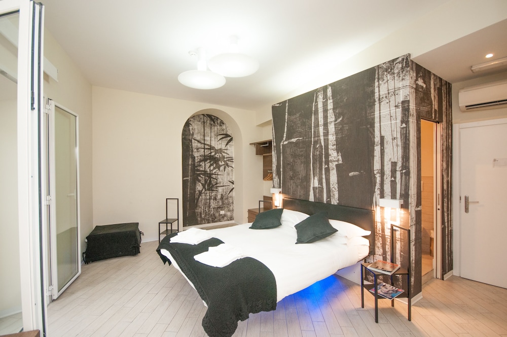 B&B First Floor 37/53