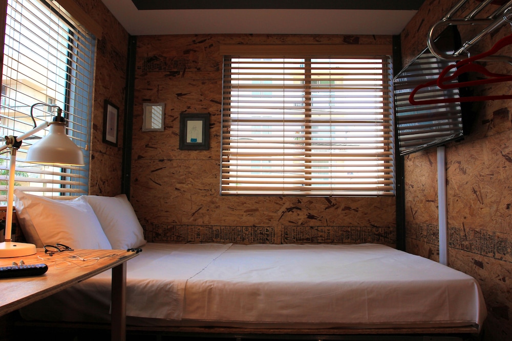 HOTEL GAYTHERING Adult Only 10/41
